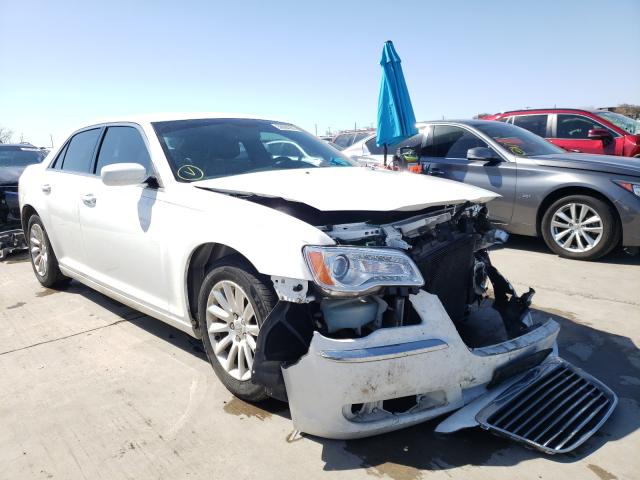 CHRYSLER 300 2014 2c3ccaag0eh327026