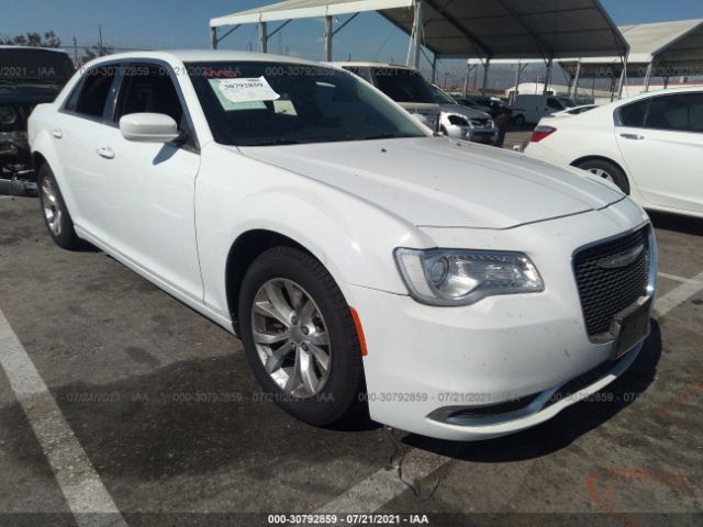 CHRYSLER 300 2015 2c3ccaag0fh810498