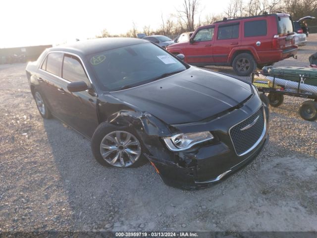 CHRYSLER 300 2015 2c3ccaag0fh818391