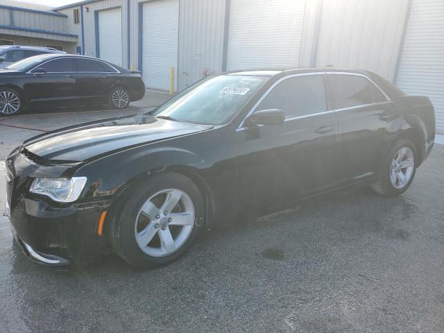 CHRYSLER 300 2015 2c3ccaag1fh898445