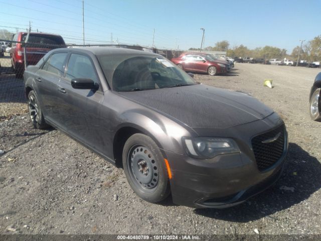 CHRYSLER 300 2018 2c3ccaag1jh277943