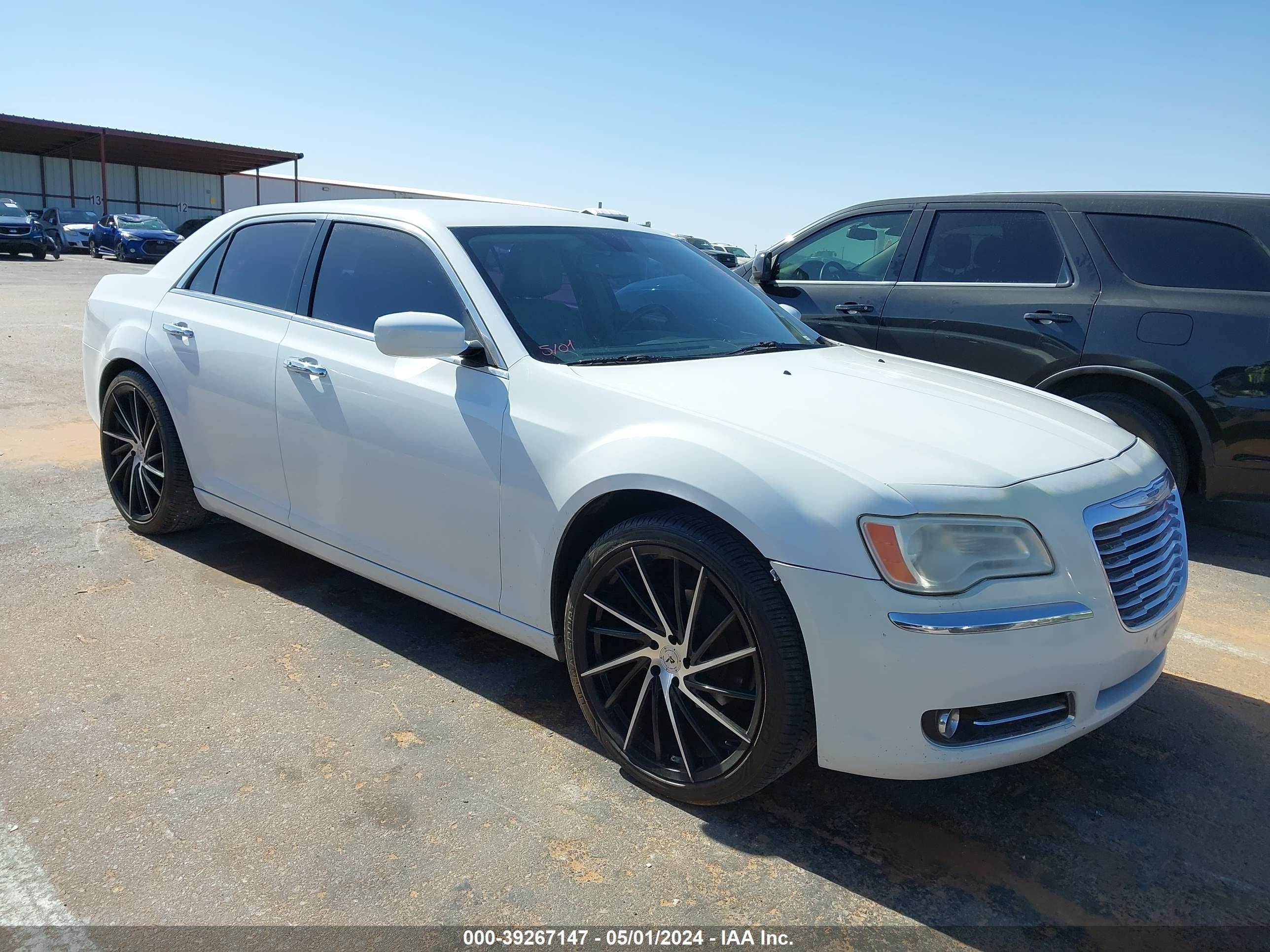 CHRYSLER 300 2013 2c3ccaag2dh508496