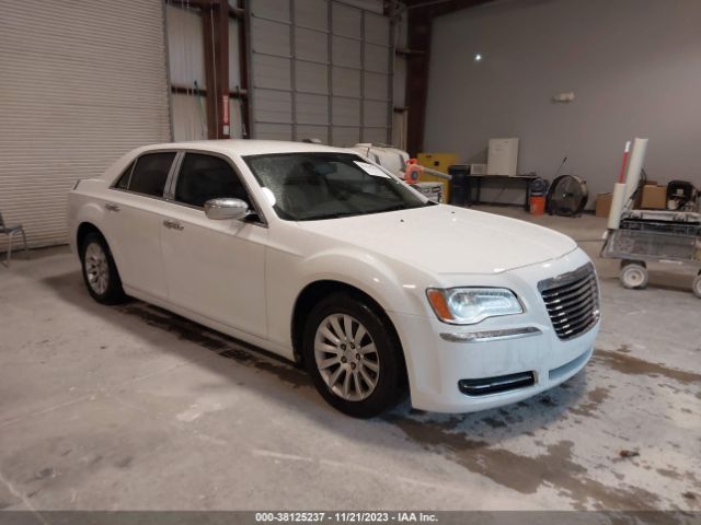 CHRYSLER 300 2013 2c3ccaag2dh551431