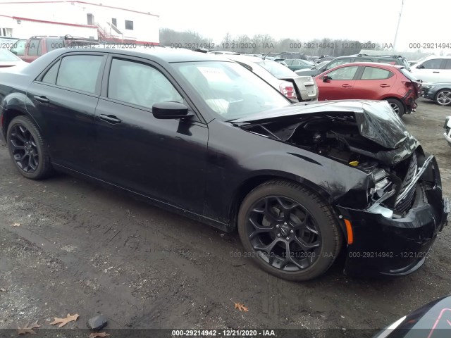 CHRYSLER 300 2019 2c3ccaag2kh684204