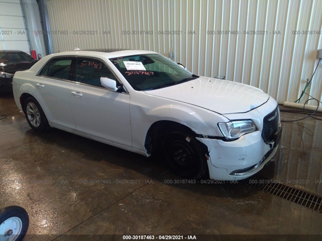 CHRYSLER 300 2015 2c3ccaag3fh830678