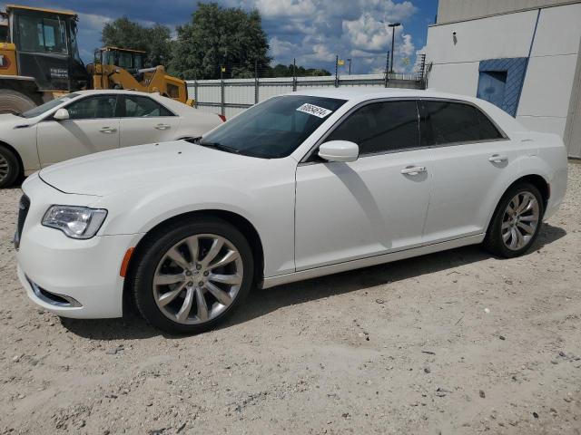 CHRYSLER 300 LIMITE 2017 2c3ccaag3hh653584