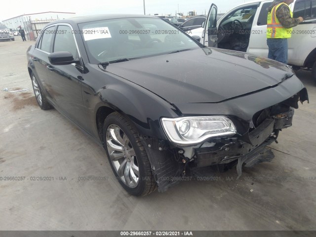 CHRYSLER 300 2018 2c3ccaag3jh285770