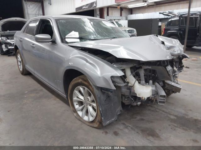 CHRYSLER 300 2015 2c3ccaag4fh813887