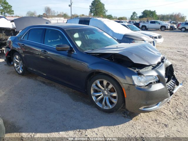 CHRYSLER 300 2018 2c3ccaag4jh174984