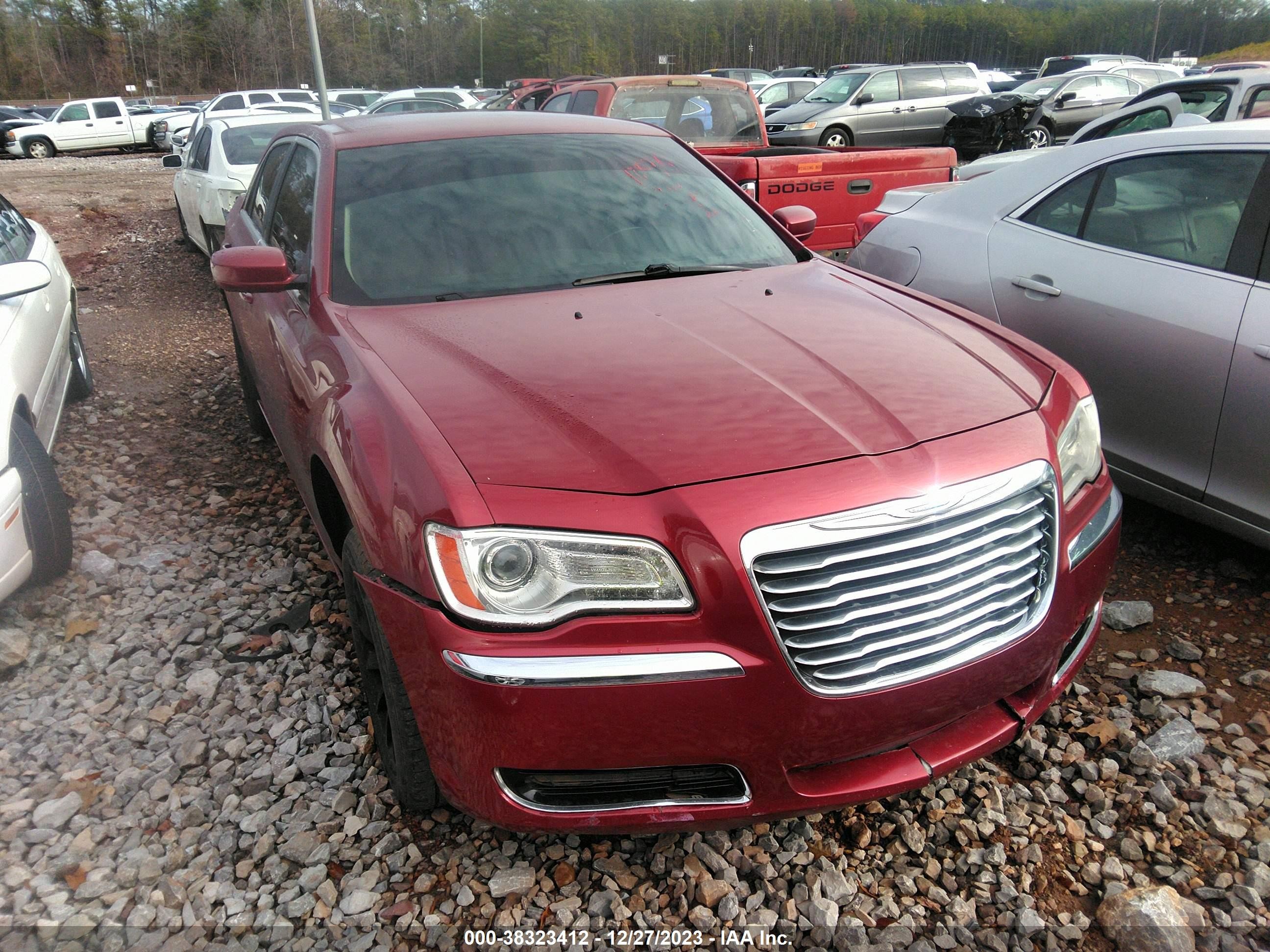 CHRYSLER 300 2013 2c3ccaag5dh574783