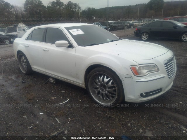 CHRYSLER 300 2013 2c3ccaag5dh698861