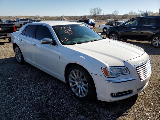 CHRYSLER 300 2013 2c3ccaag5dh740896