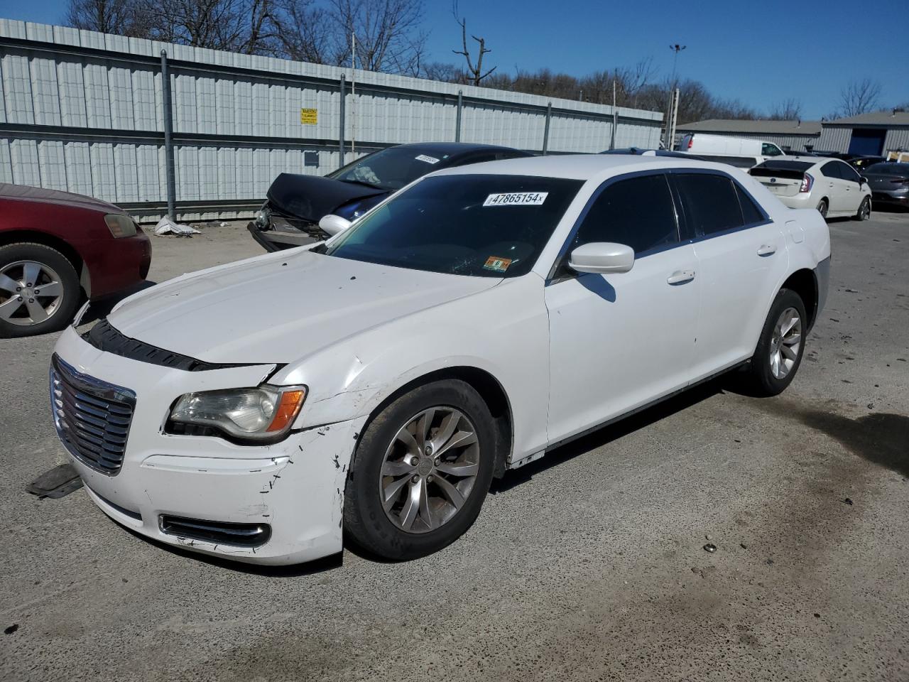 CHRYSLER 300 2015 2c3ccaag5fh743011