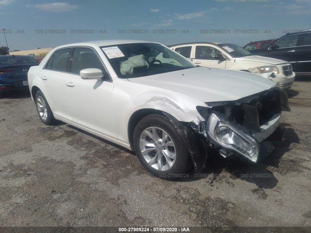 CHRYSLER 300 2015 2c3ccaag5fh882023