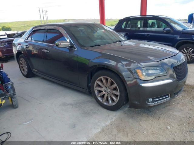 CHRYSLER 300 2013 2c3ccaag6dh589101