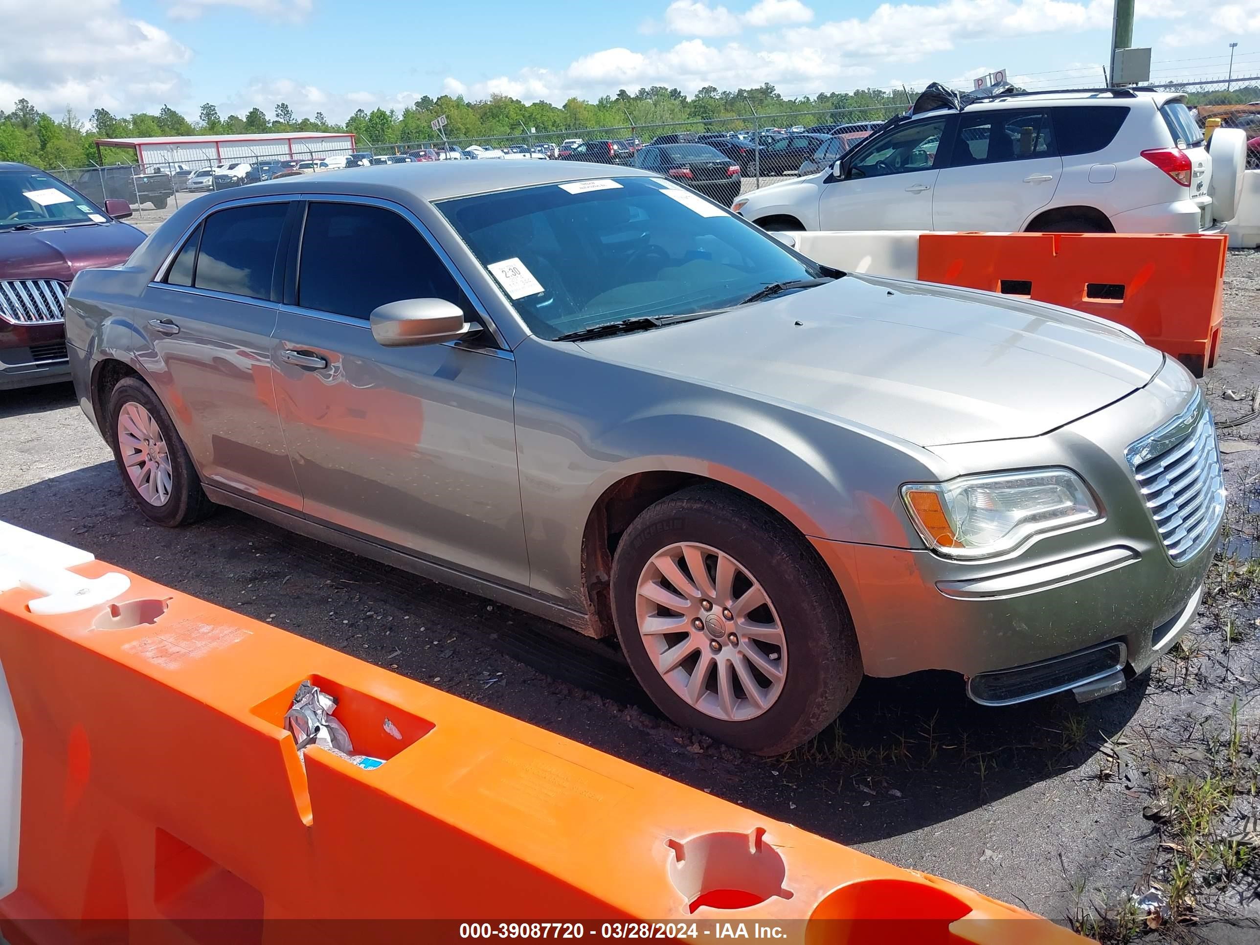 CHRYSLER 300 2014 2c3ccaag6eh222328