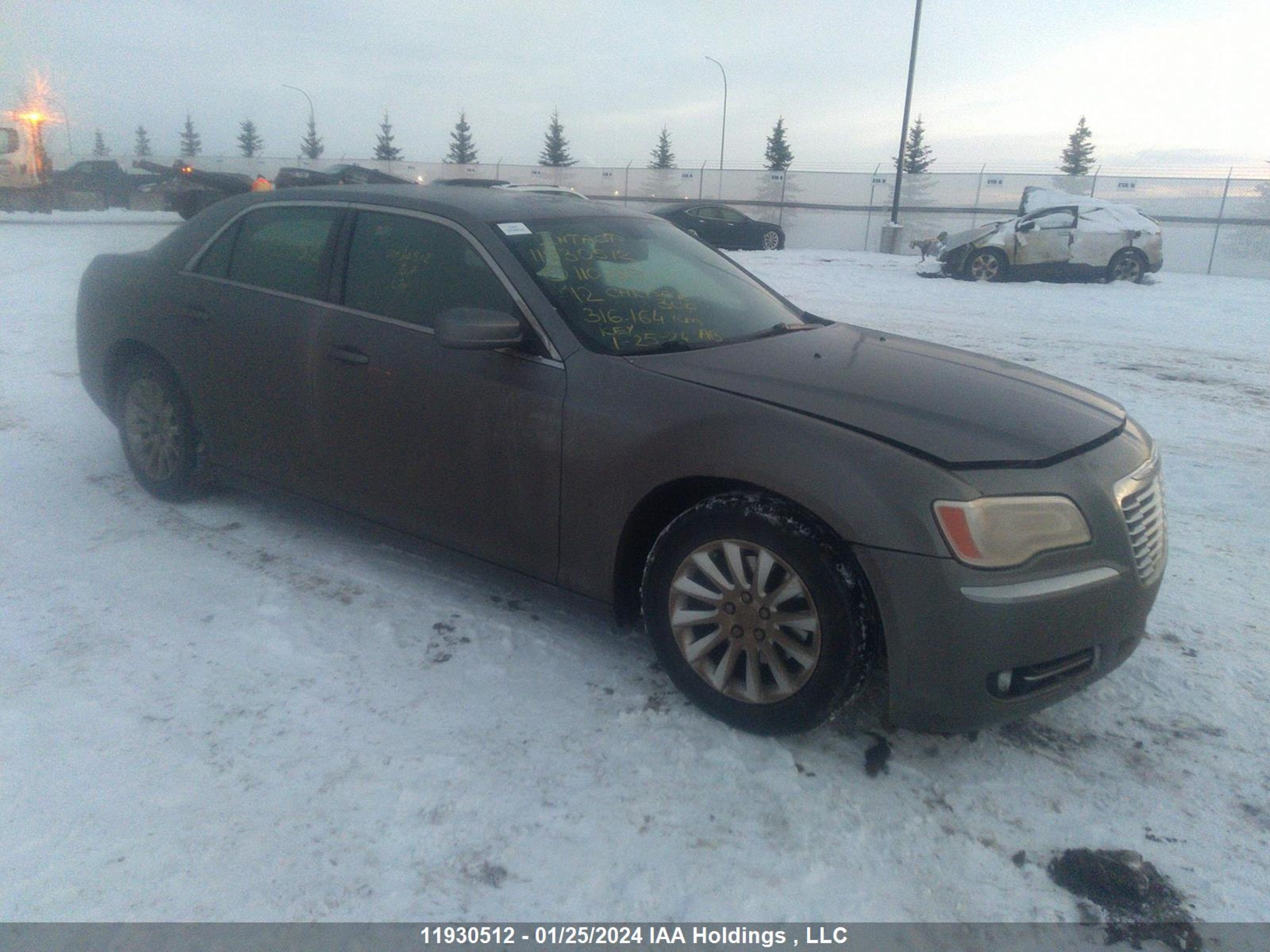 CHRYSLER 300 2012 2c3ccaag7ch110229