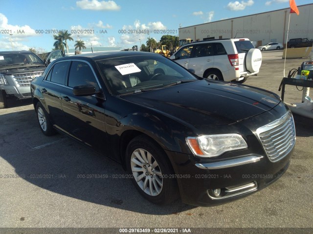 CHRYSLER 300 2013 2c3ccaag8dh527375