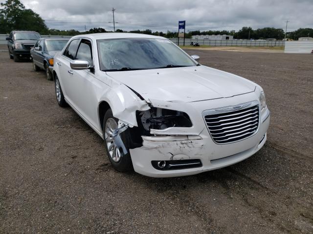 CHRYSLER 300 2013 2c3ccaag8dh556617