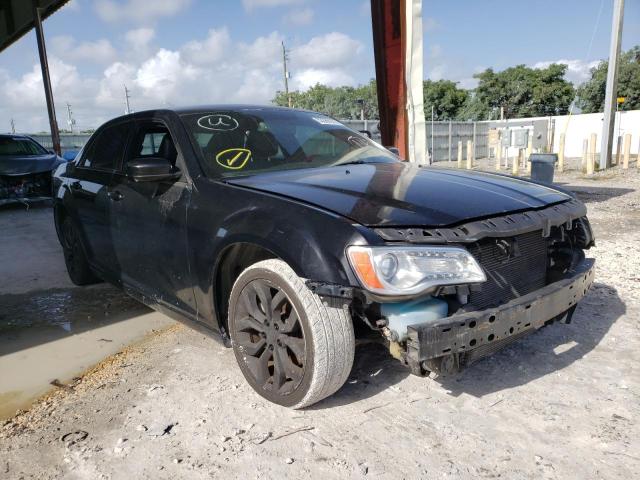 CHRYSLER 300 2013 2c3ccaag8dh589469