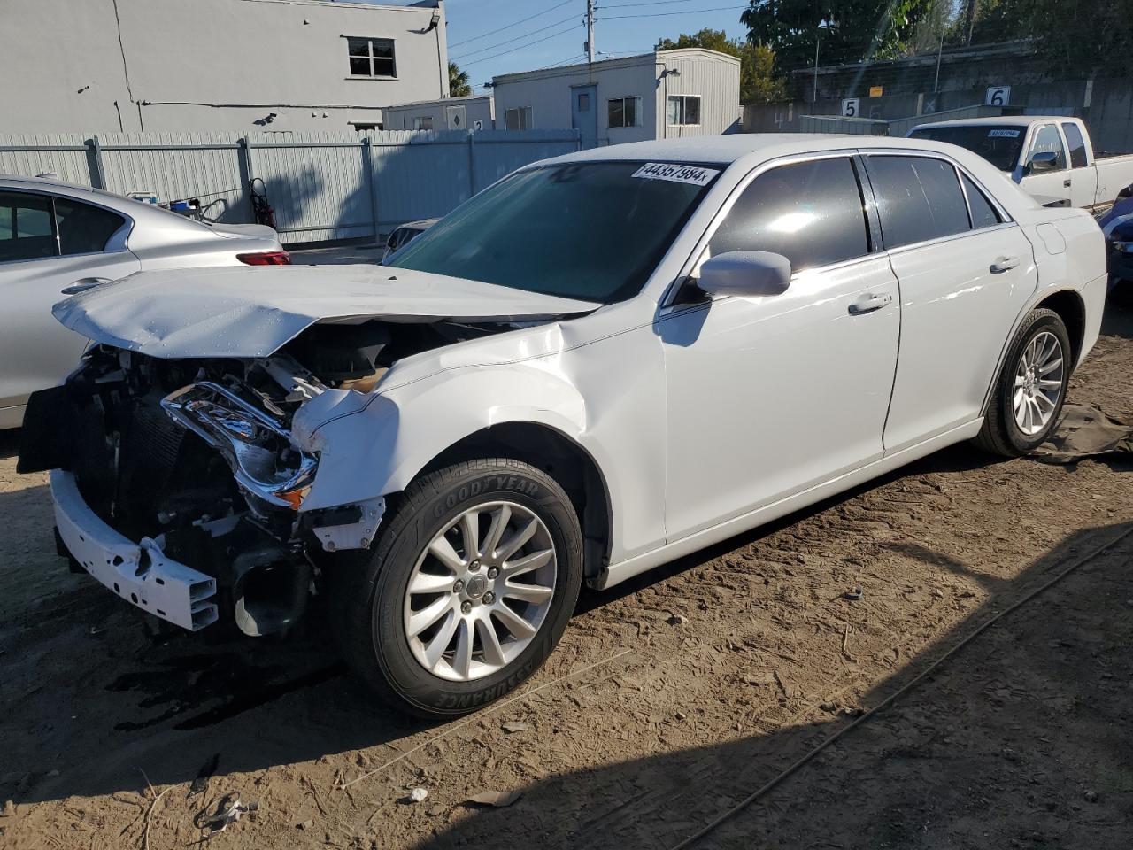 CHRYSLER 300 2014 2c3ccaag8eh373641