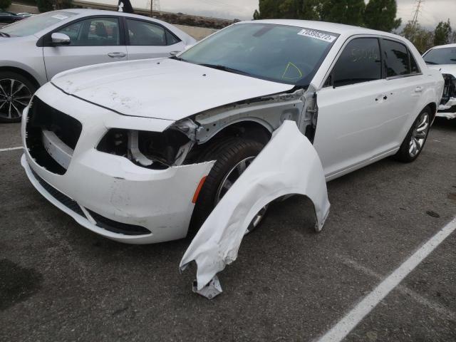 CHRYSLER 300 2017 2c3ccaag8hh584536