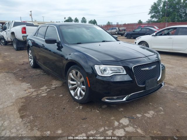 CHRYSLER 300 2018 2c3ccaag8jh203998