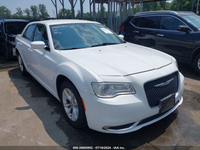 CHRYSLER 300 2015 2c3ccaag9fh828675