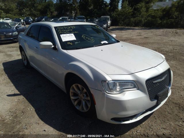 CHRYSLER 300 2015 2c3ccaag9fh837716