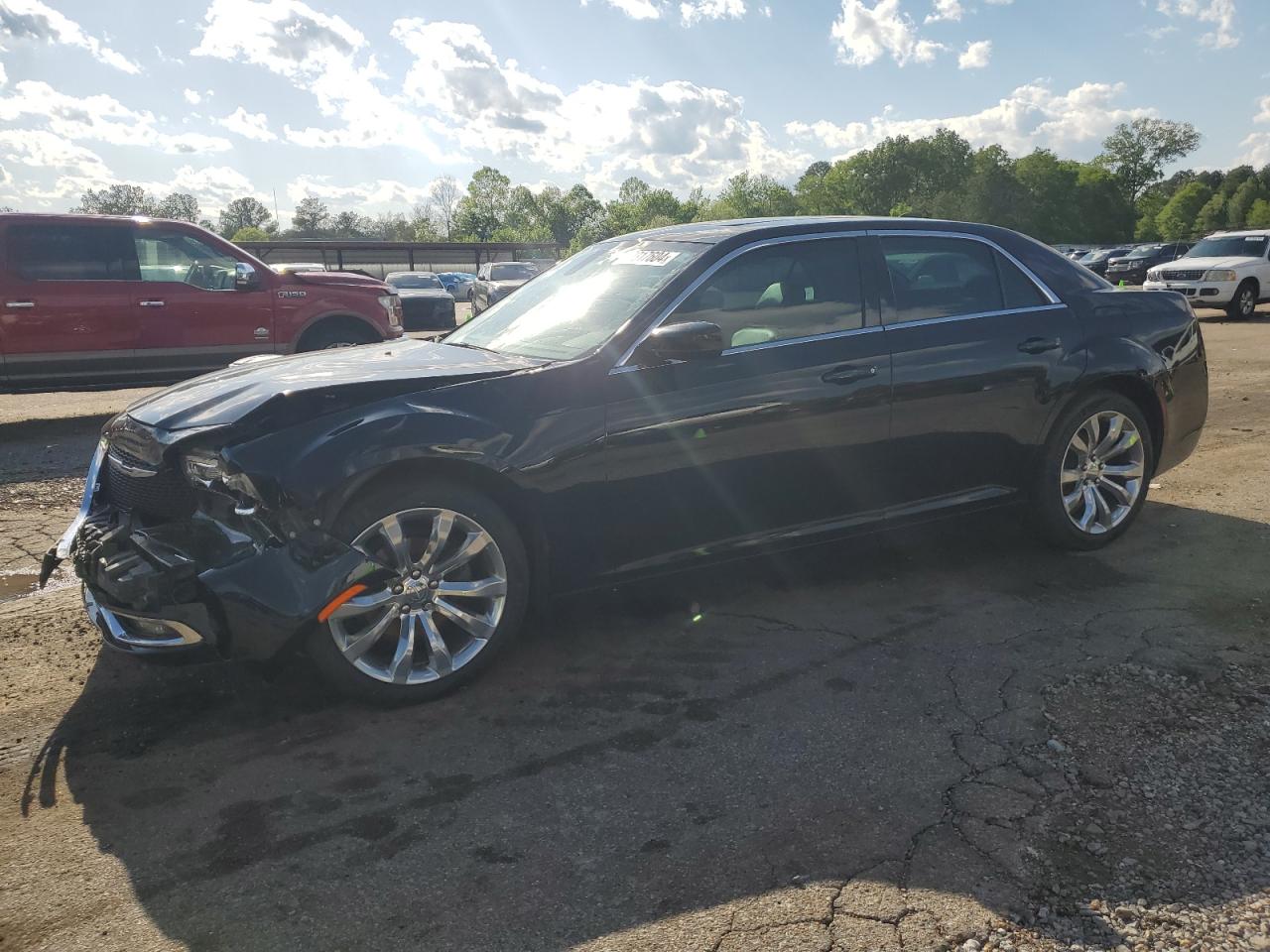 CHRYSLER 300 2018 2c3ccaagxjh177095