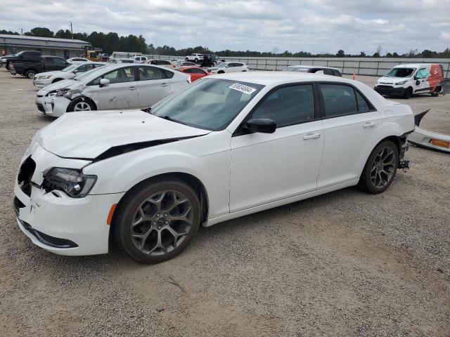 CHRYSLER 300 TOURIN 2018 2c3ccaagxjh281957