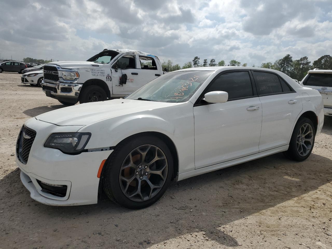 CHRYSLER 300 2018 2c3ccabg0jh204013