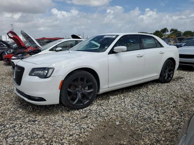 CHRYSLER 300 S 2022 2c3ccabg0nh167440