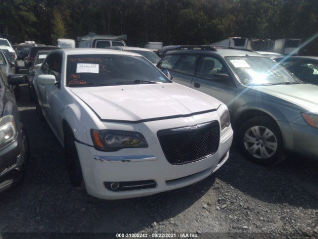 CHRYSLER 300 2013 2c3ccabg1dh504213