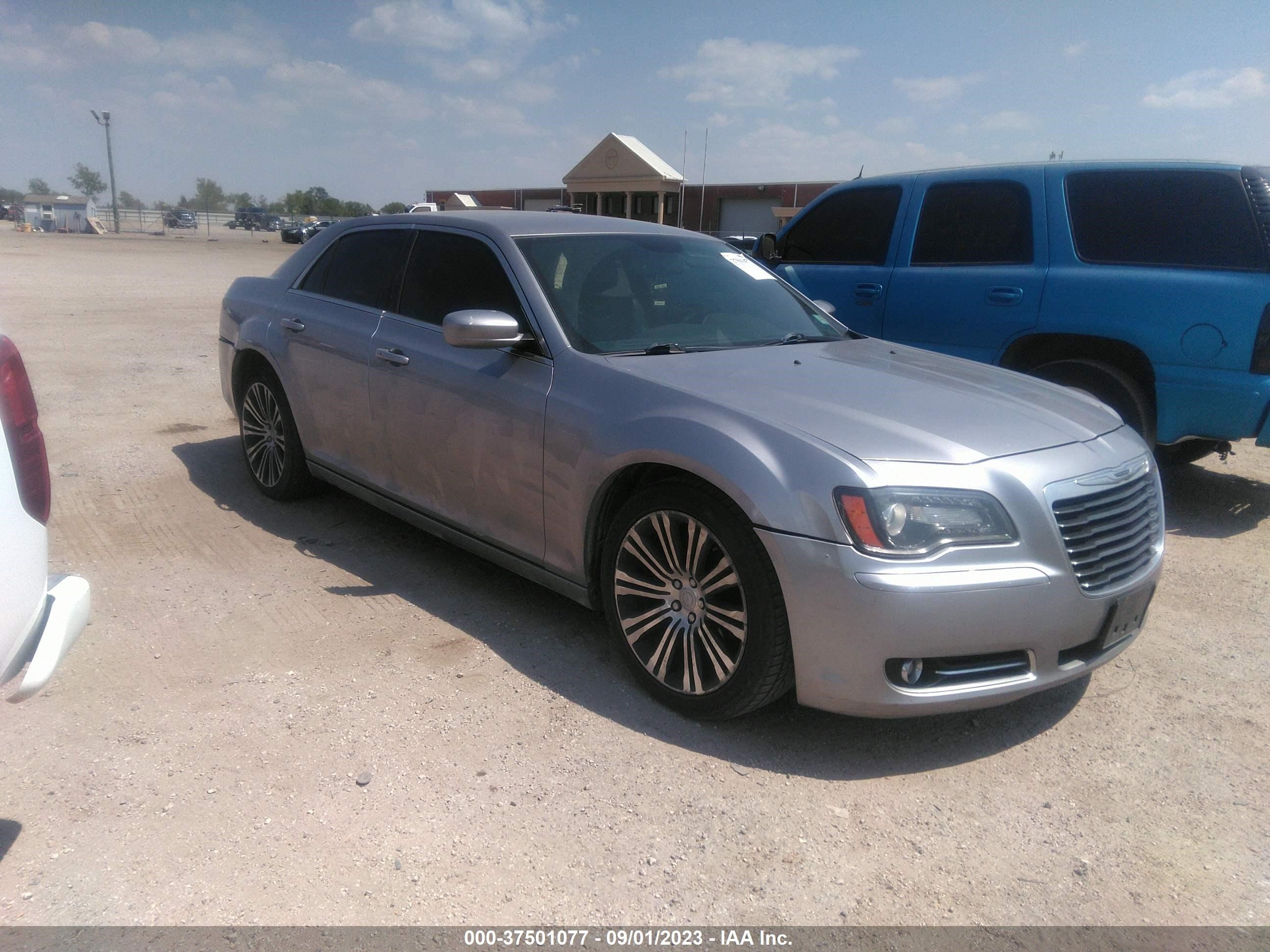 CHRYSLER 300 2013 2c3ccabg1dh707960