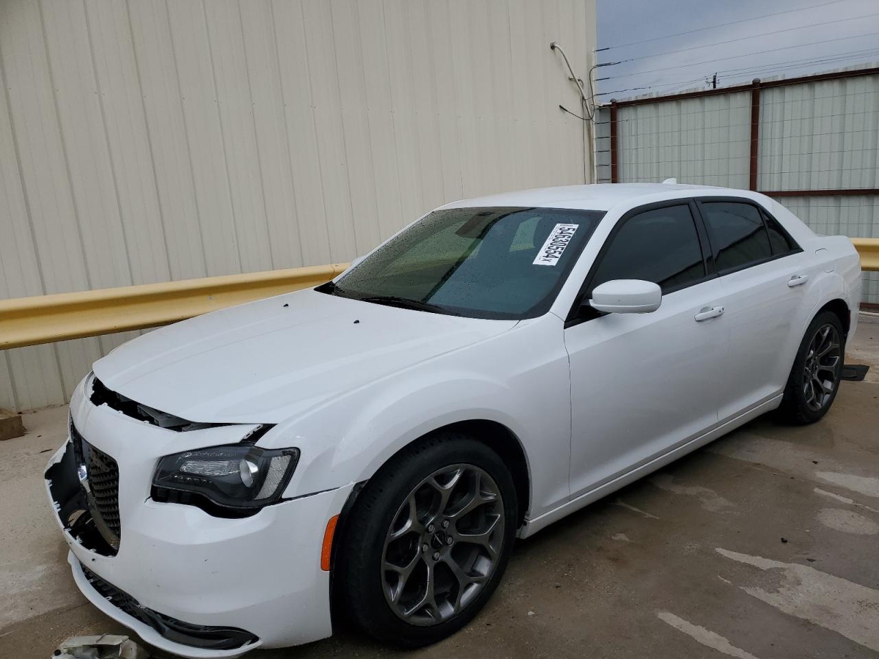 CHRYSLER 300 2015 2c3ccabg1fh926887