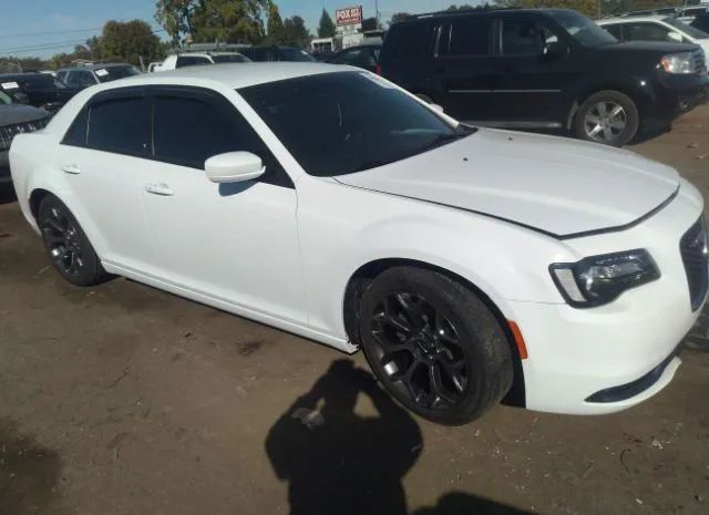 CHRYSLER 300 2017 2c3ccabg2hh560036