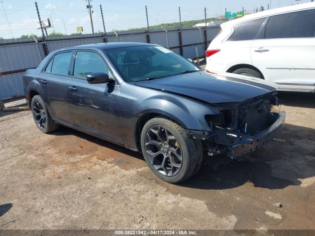 CHRYSLER 300 2019 2c3ccabg2kh559489