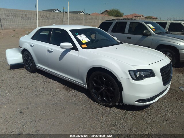 CHRYSLER 300 2019 2c3ccabg2kh562621