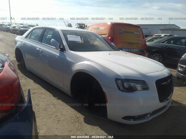 CHRYSLER 300 2019 2c3ccabg3kh516425