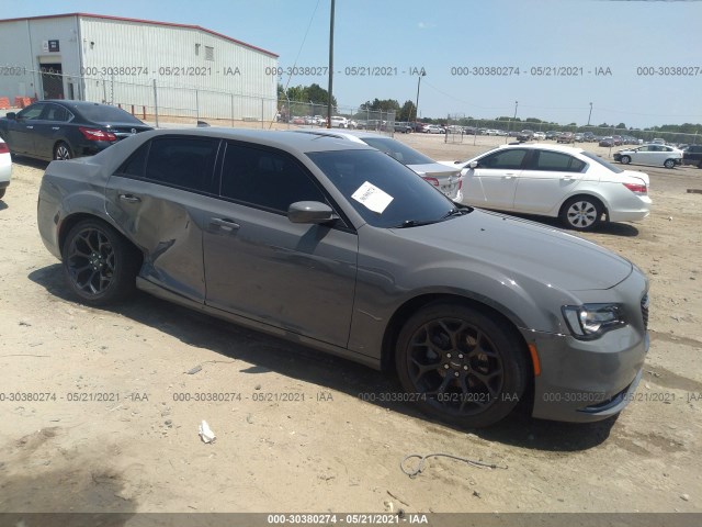 CHRYSLER 300 2019 2c3ccabg4kh555492