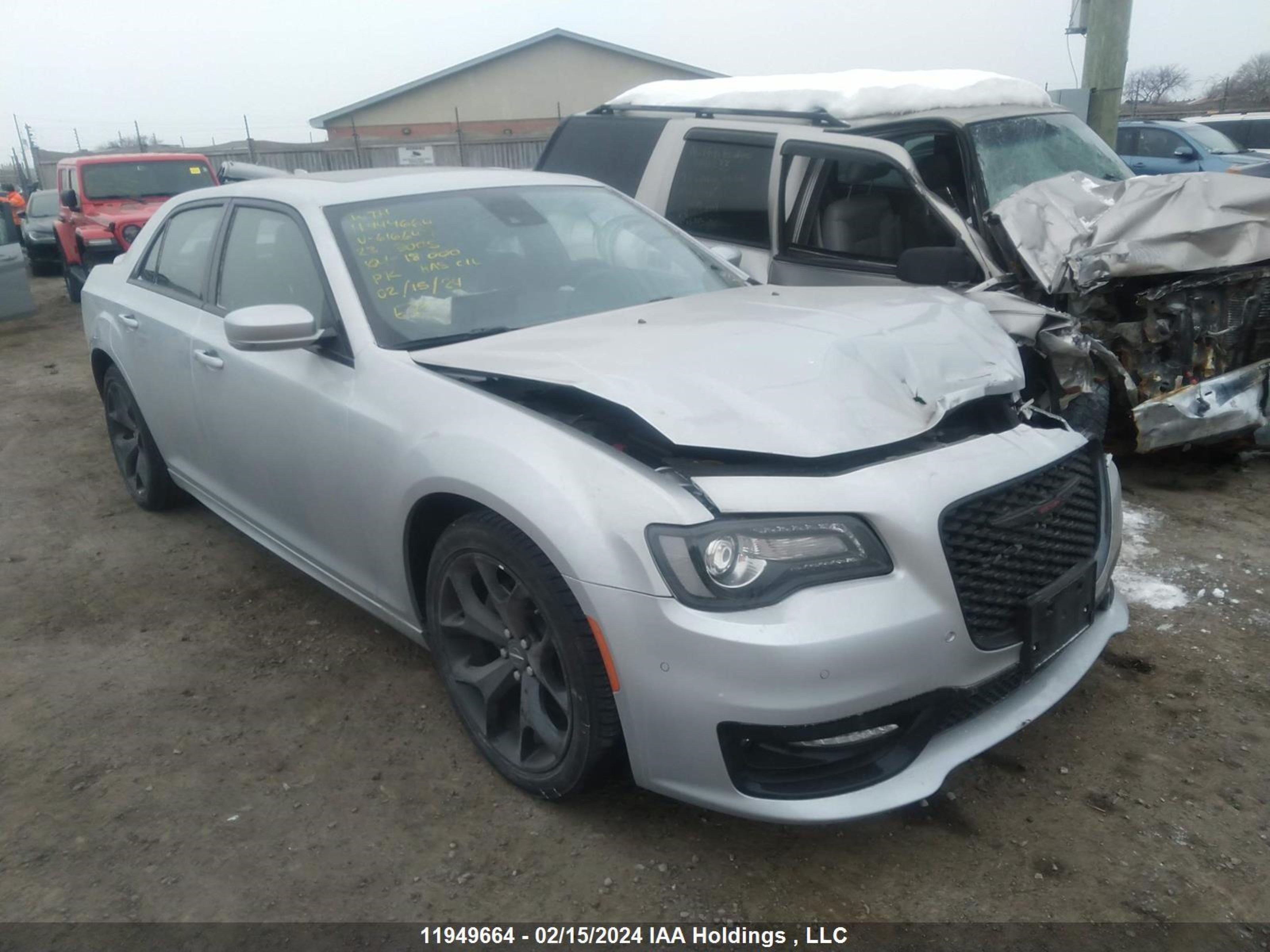 CHRYSLER 300 2023 2c3ccabg7ph616647