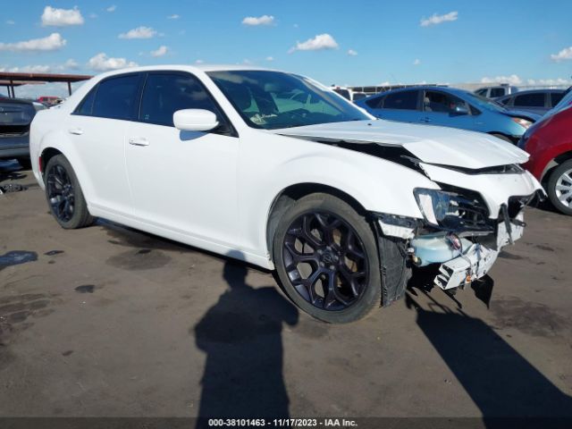 CHRYSLER 300 2019 2c3ccabg8kh708083