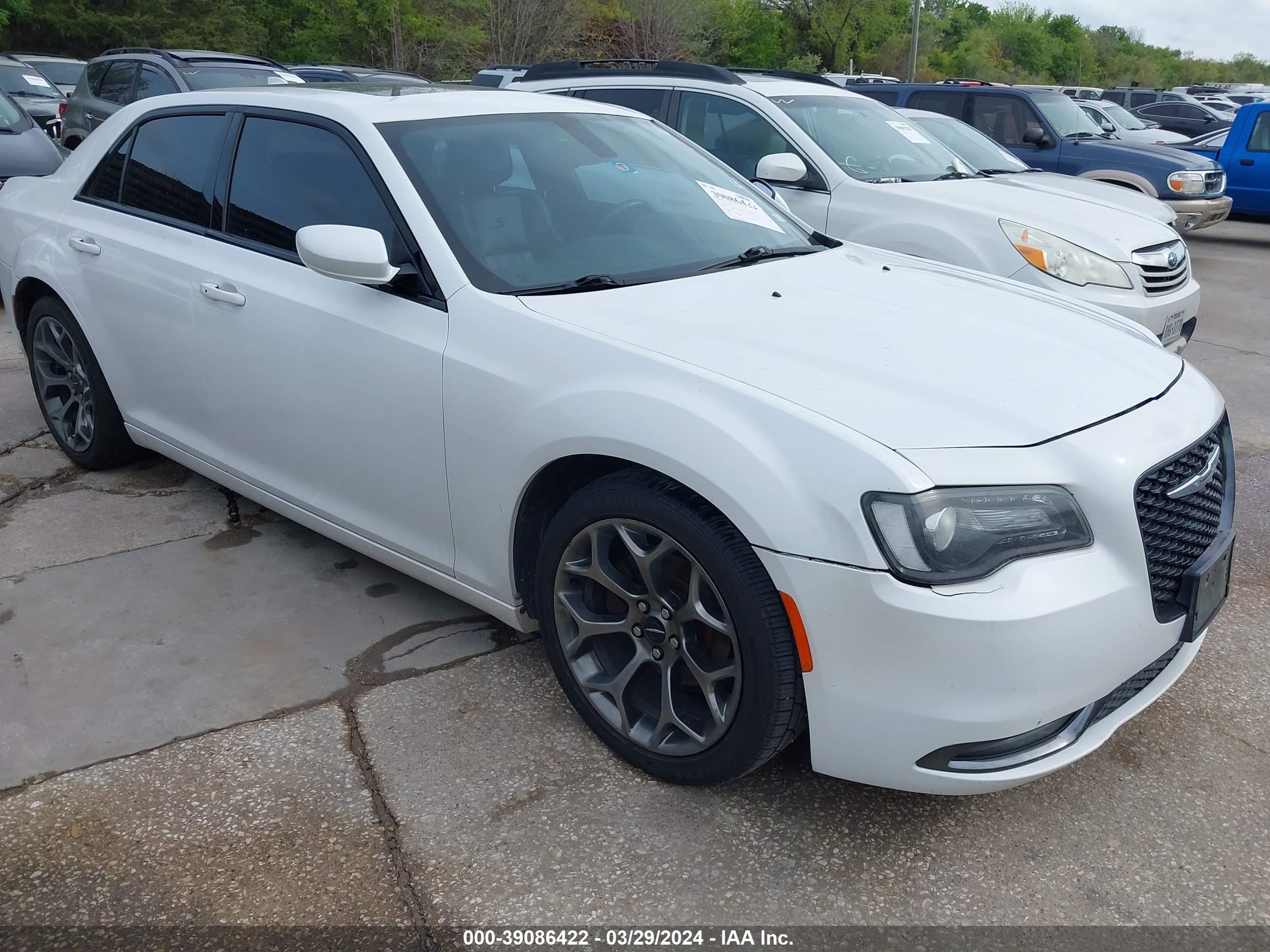 CHRYSLER 300 2016 2c3ccabg9gh182411