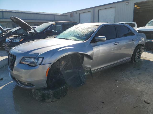 CHRYSLER 300 2018 2c3ccabg9jh239908