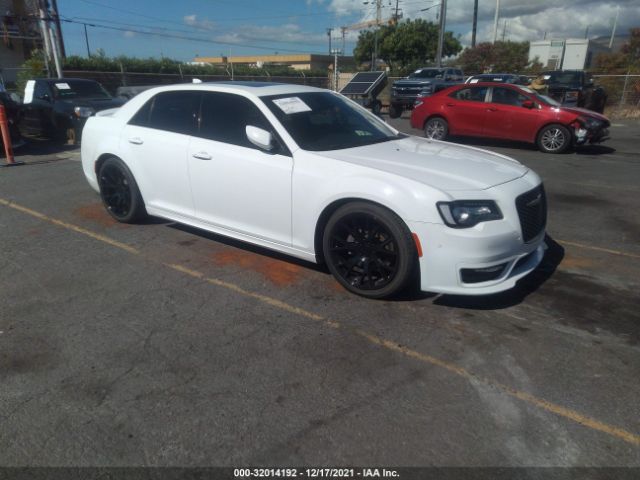 CHRYSLER 300 2017 2c3ccabt0hh582257