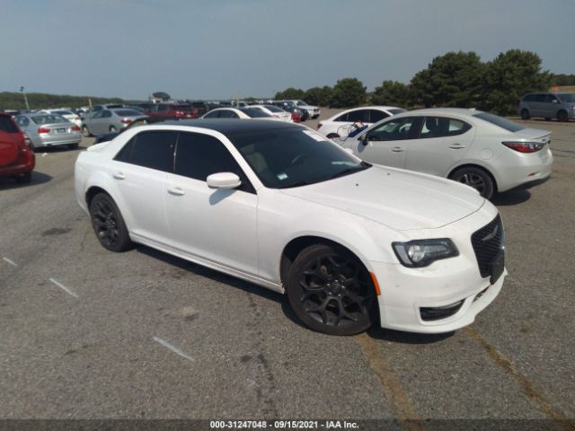 CHRYSLER 300 2019 2c3ccabt1kh635152