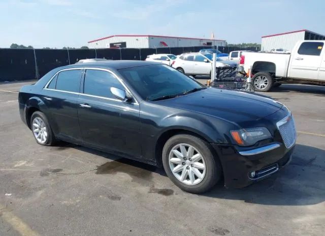 CHRYSLER 300 2013 2c3ccabt2dh710105