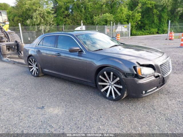 CHRYSLER 300 2013 2c3ccabt3dh591870