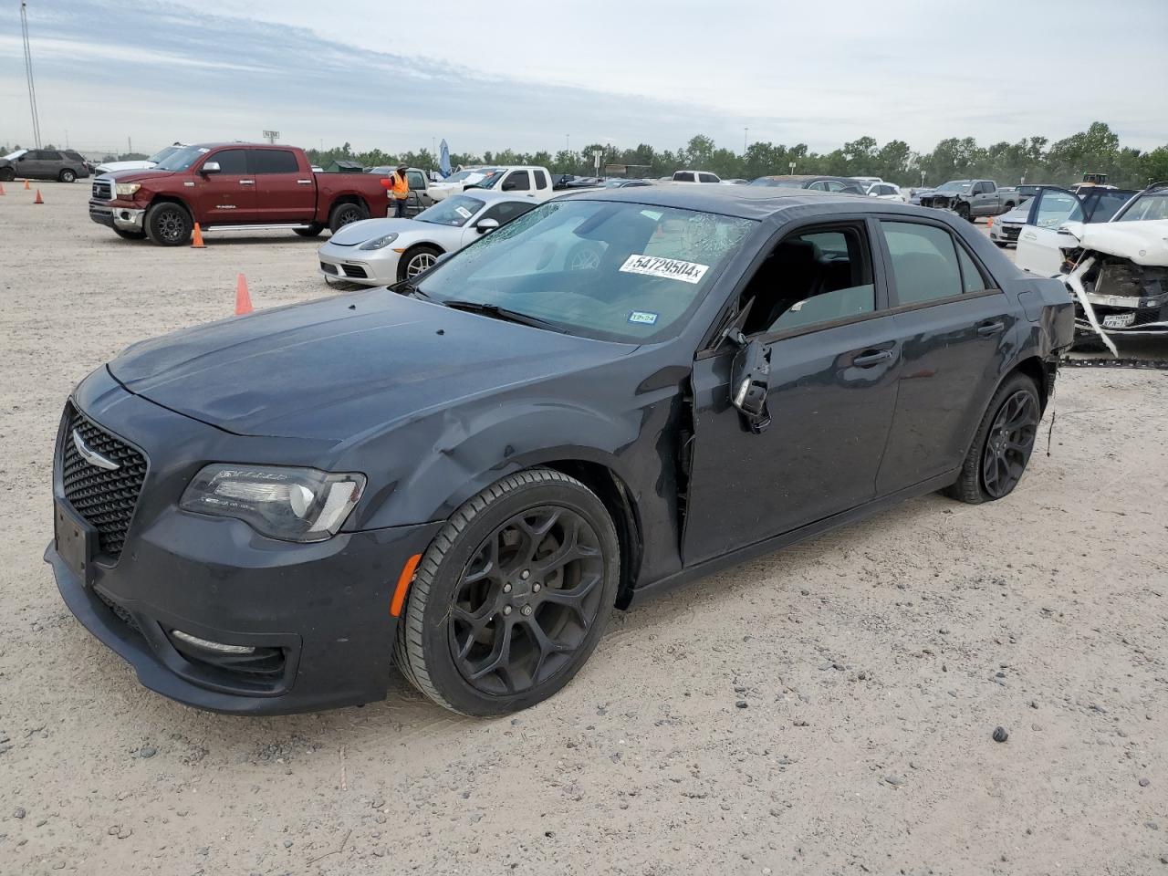 CHRYSLER 300 2019 2c3ccabt5kh556163